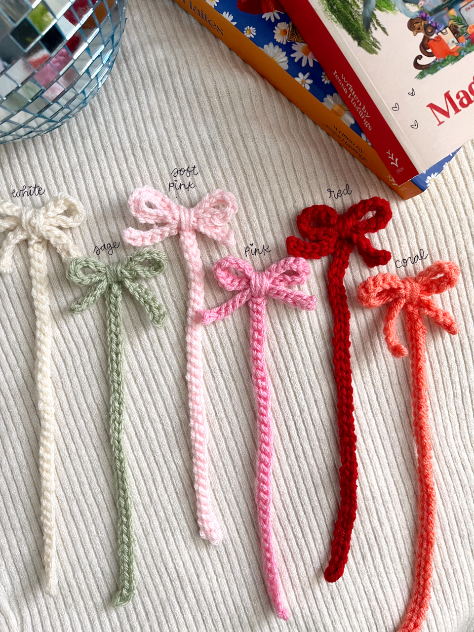 crochet bow bookmark